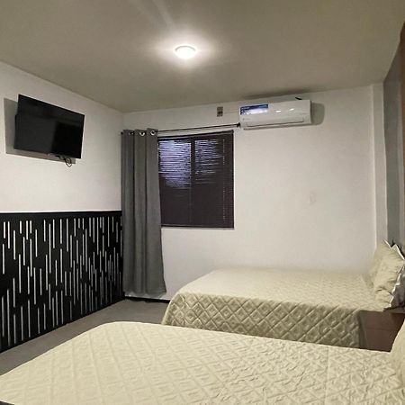 Apartamentos Aeropuerto Ciudad Juarez Dış mekan fotoğraf